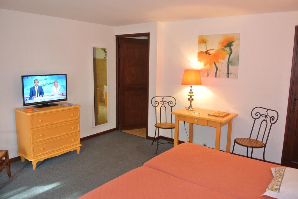 La Vieille Bastide Bed & Breakfast Flayosc Exterior photo